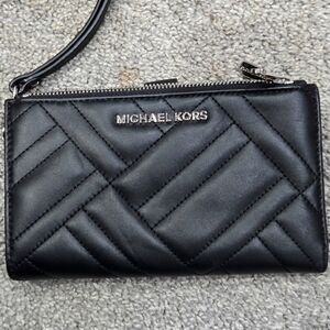 Michael Kors quilted clutch wristlet